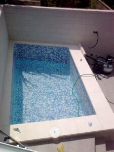 PISCINA CHALET